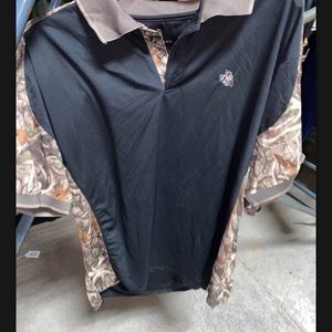 Legendary Whitetails Mens Black Camouflage Polo